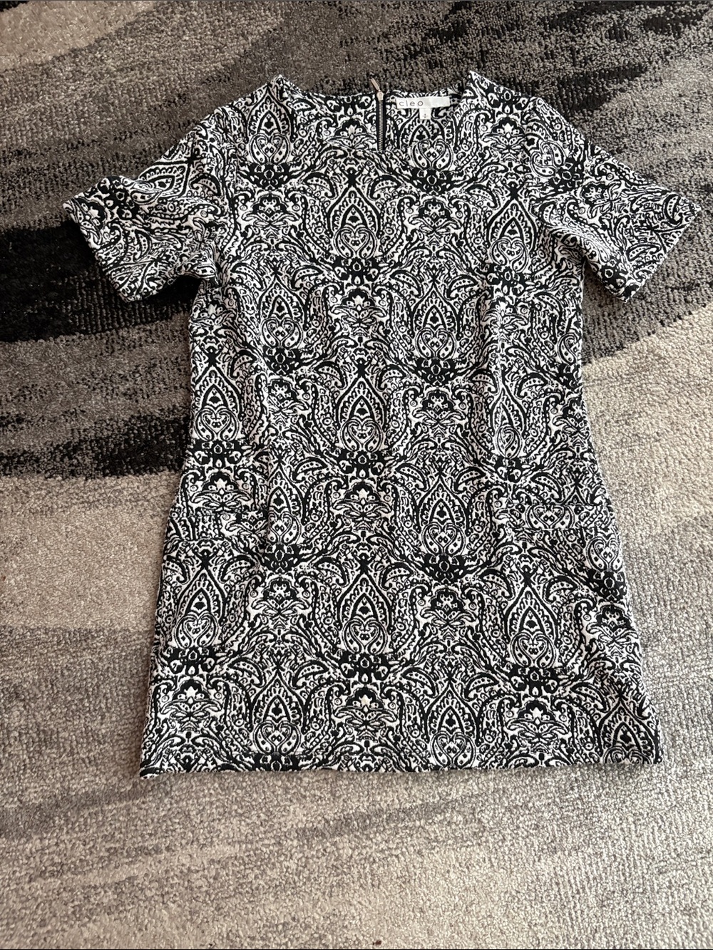 Black & White Paisley Shift Dress/Tunic Size S